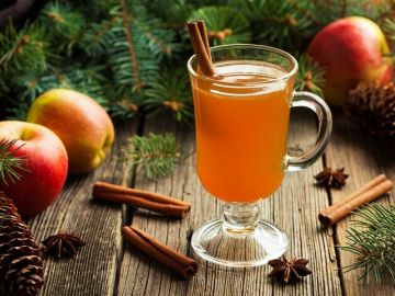 La potion Magique de cet hiver!

Pour vos retours de promenades hivernales, vos goûters gourmands et familiaux, pensez au jus de pommes chaud!!
Pour cette...