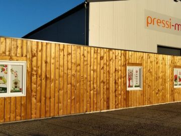 Aujourd'hui c'est l'inauguration du Pressi-Mobile-Drive du Mans implanté à Joué l'Abbé.
Venez découvrir le magnifique atelier de Nicolas dui vous accueil de...